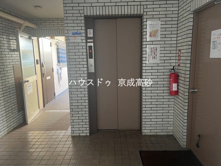 エレベーター1基