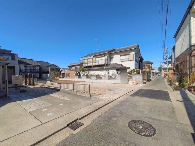 軽自動車やコンパクトカーなど小回りの利くお車での通行が便利です。