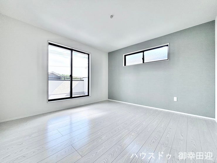 ■2階8.0帖洋室■心からリラックスできる静けさ、上質な眠りで、毎日をリセットします。明日への活力を養う空間です。