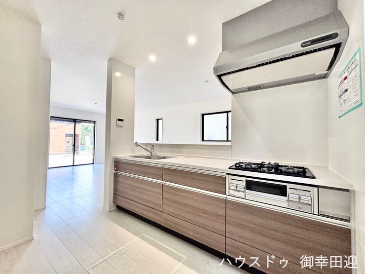 ■家族の「美味しい」が集まる舞台■高い機能性と美しいデザインを両立。料理する人も、待つ人も、笑顔になれる場所です。