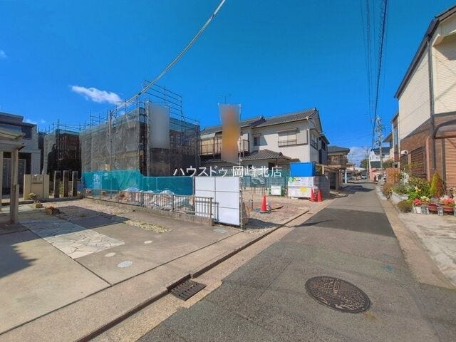 軽自動車やコンパクトカーなど小回りの利くお車での通行が便利です。