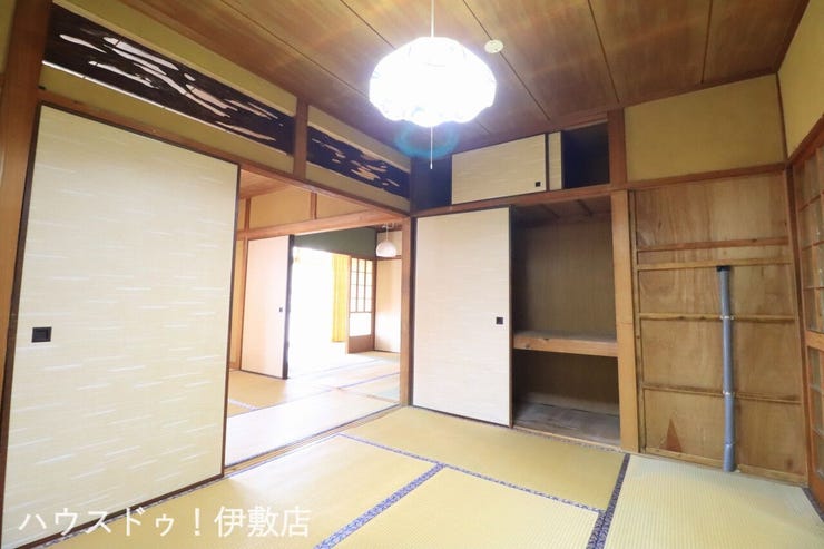 【和室6帖】
南日本ハウスにて無料でリフォーム見積もり致します。ワンストップサービスで物件の購入からリフォーム工事まで弊社にお任せ下さい。