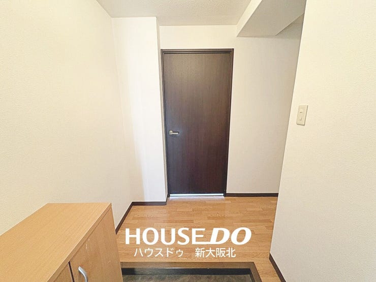 ■玄関から直接室内が見えない造りになっています!
■急な来客時でも慌てることなく応対していただけます◎