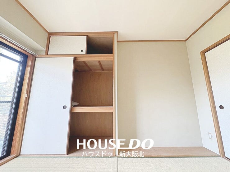 ■押し入れは奥行きがあるので、季節ものの家電や寝具もスッキリと収納できます!