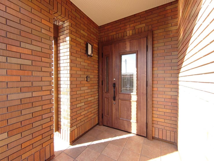 玄関扉、交換済みです♪