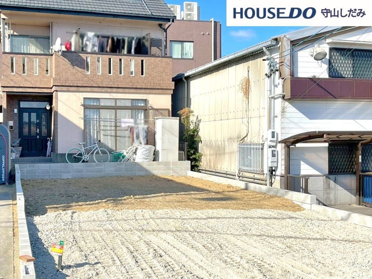 【通風良好】爽やかな風が家全体に行き渡る快適な住まい。風通しが良いことで、健康にも良い影響を与え、心地よい空気が家族全員をリフレッシュさせます。開放感あふれる空間で健康的な暮らしを実現できます。