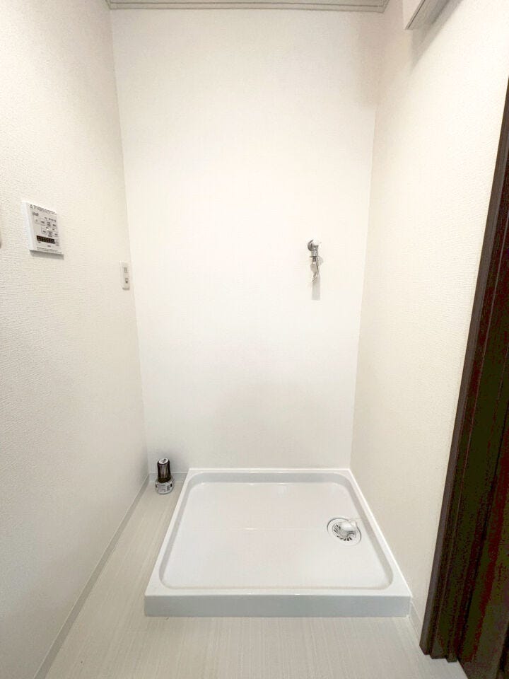 中古マンション見学ご案内いたします♪WEB【見学予約】案内もスムーズ♪26年4月内装リフォーム♪駅徒歩2分便利!