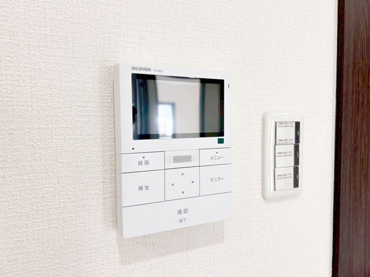中古マンション見学ご案内いたします♪WEB【見学予約】案内もスムーズ♪26年4月内装リフォーム♪駅徒歩2分便利!