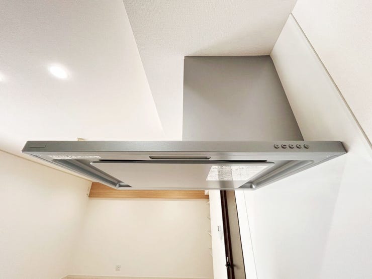 中古マンション見学ご案内いたします♪WEB【見学予約】案内もスムーズ♪26年4月内装リフォーム♪駅徒歩2分便利!