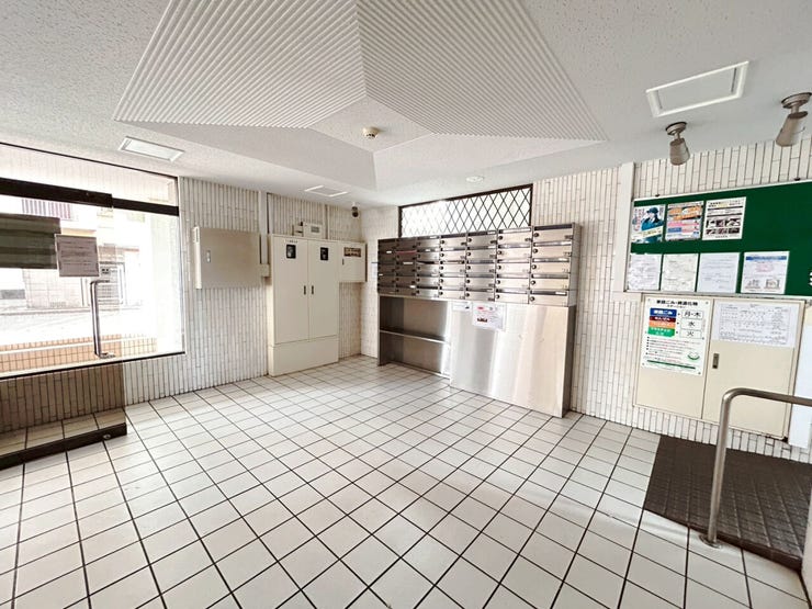 中古マンション見学ご案内いたします♪WEB【見学予約】案内もスムーズ♪26年4月内装リフォーム♪駅徒歩2分便利!