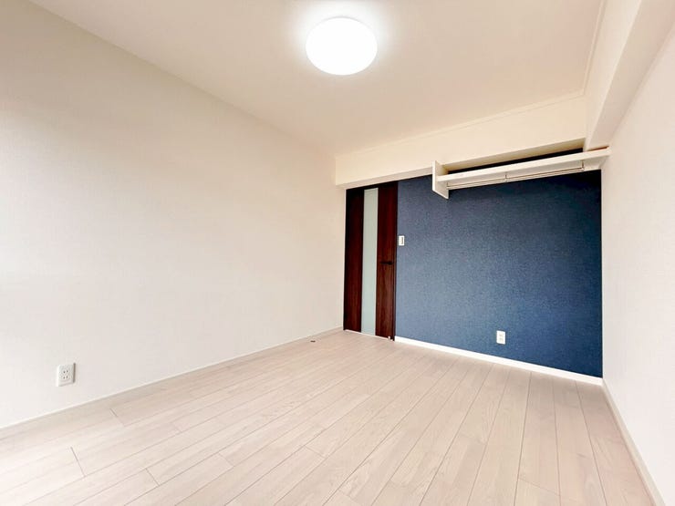 中古マンション見学ご案内いたします♪WEB【見学予約】案内もスムーズ♪26年4月内装リフォーム♪駅徒歩2分便利!