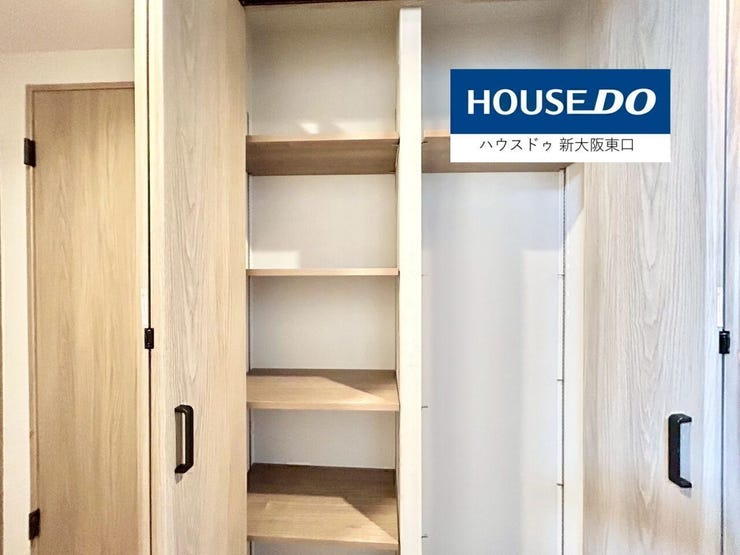 廊下にある収納室です。