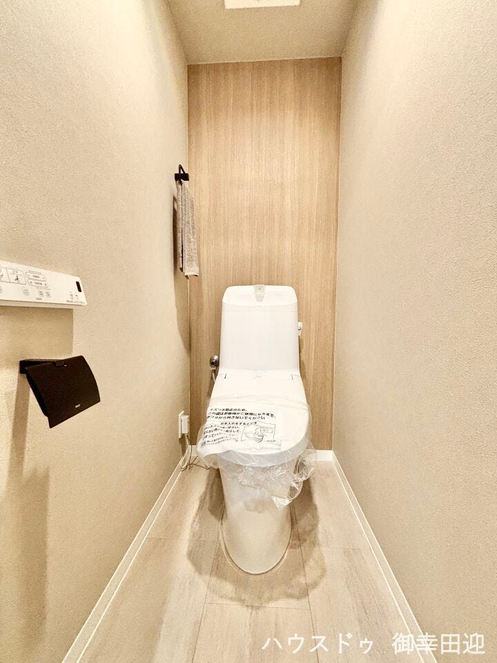 ■一人になれる安らぎの場所■清潔さと静けさを両立した空間。心落ち着くひとときを過ごせる、プライベートなレストルームです。