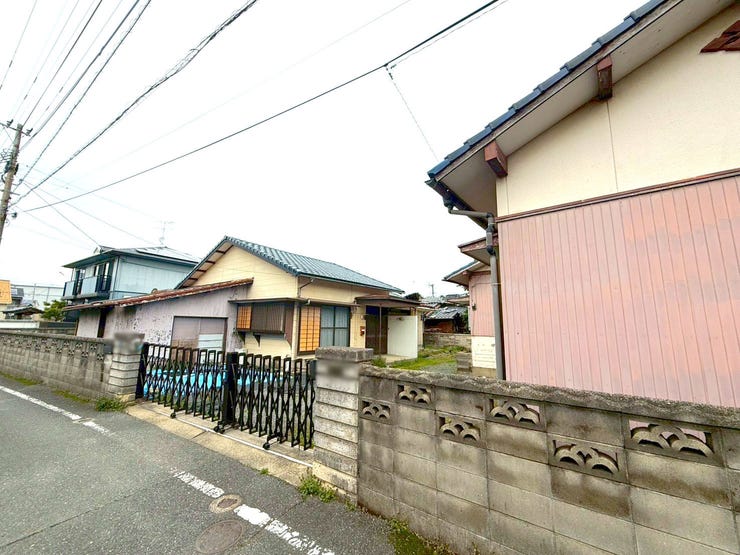 【外観】
◆小倉南区中曽根東 売土地◆土地面積約149坪◆建築条件なし◆プロパンガス◆コンビニ徒歩約3分