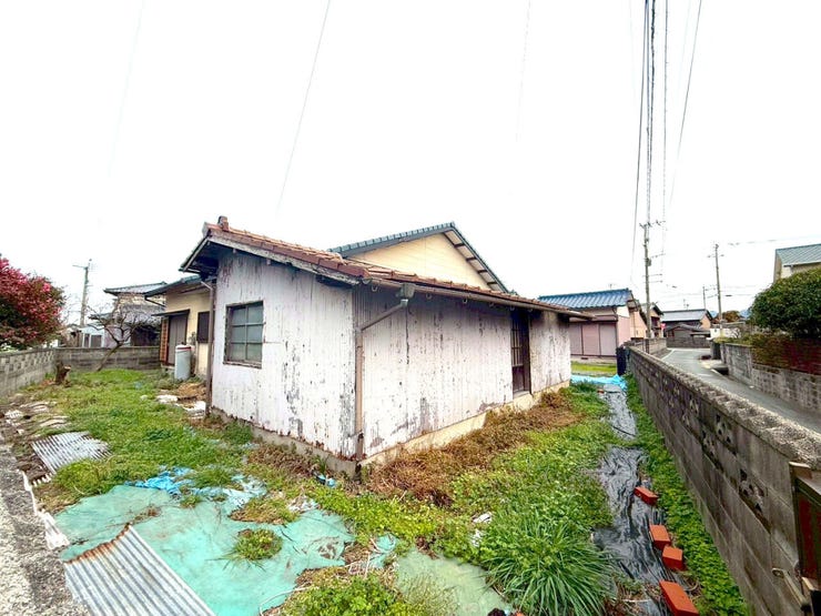 ◆小倉南区中曽根東 売土地◆土地面積約149坪◆建築条件なし◆プロパンガス◆コンビニ徒歩約3分