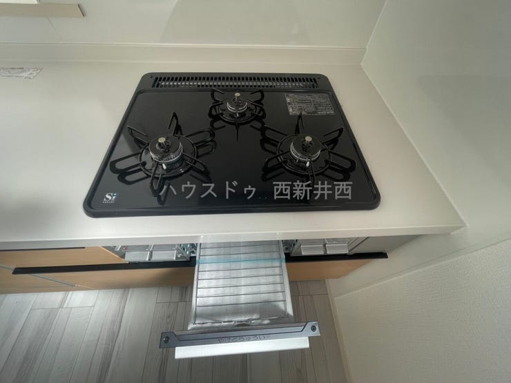 グリル付き3つ口コンロ