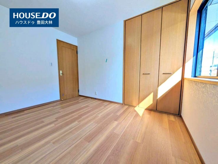 *梅坪小学校・梅坪台中学校*
見るだけ聞くだけOK!【お気軽に資料請求!不動産のことならなんでも/ハウスドゥ豊田大林】