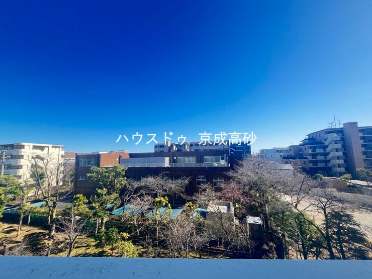 住戸からの眺望です。陽当り、通風良好です。