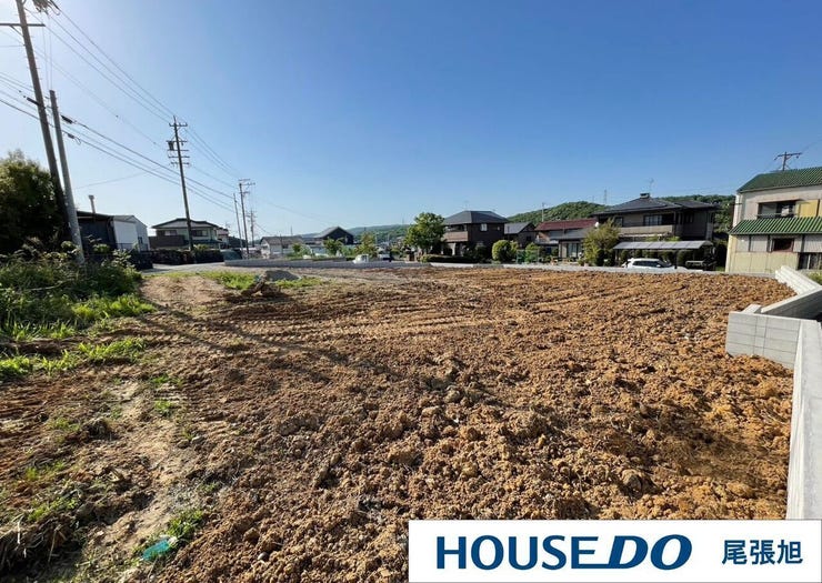 【前面道路含む現地写真】
【前面道路】現地をご覧いただき、周辺環境なども一緒に ご確認いただけます!周辺環境もご案内いたします!安心してお住まいが購入出来るようサポート致します! お気軽にお問い合わせくだいませ◎