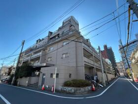 渋谷区南平台町