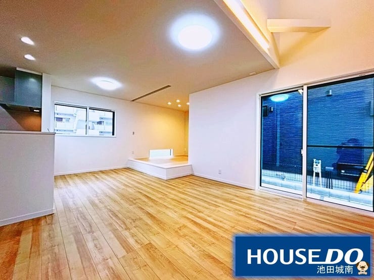 16帖の大きなリビングダイニングです♪♪