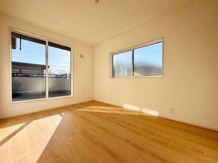 6.0帖の洋室です。