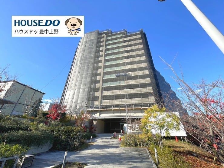 徒歩圏内に教育施設のほか、買物施設、公共施設など各種生活施設が充実しています。また棟内にはキッズライブラリー、コミュニティルーム、ゲストルームなどが設置されています。