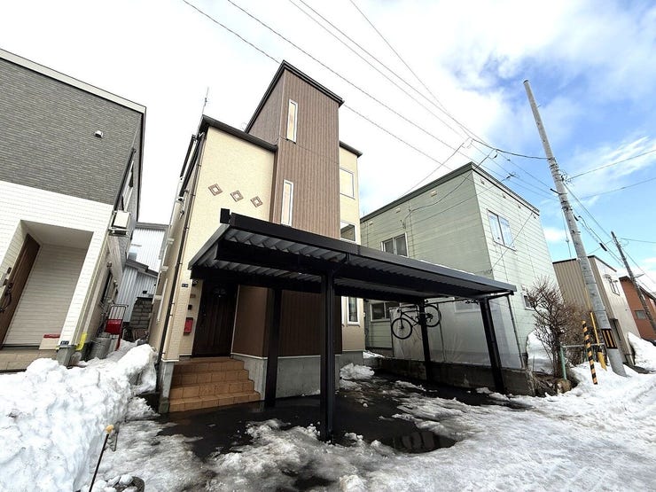 【外観】
2018年12月完成の5LDK中古戸建!