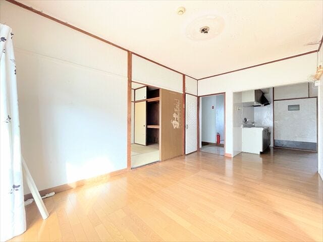 内装やディスプレイを自分たちらしくこだわれば、
リビングが家族の愛着のある空間になりますね。