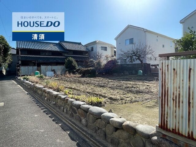 【外観】
現地外観写真です。