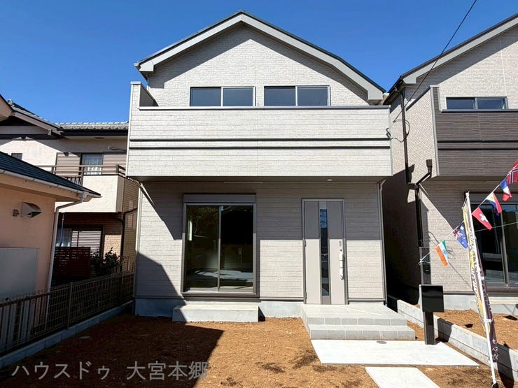 【外観】
建物完成済のためご見学可能です!