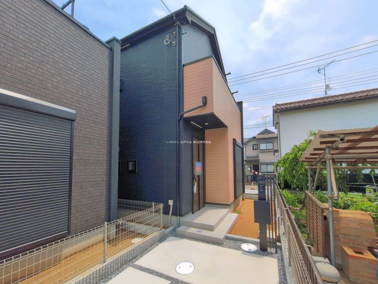 【外観】
◎外観:2号棟(6/13撮影)
建物完成!ご見学できます!