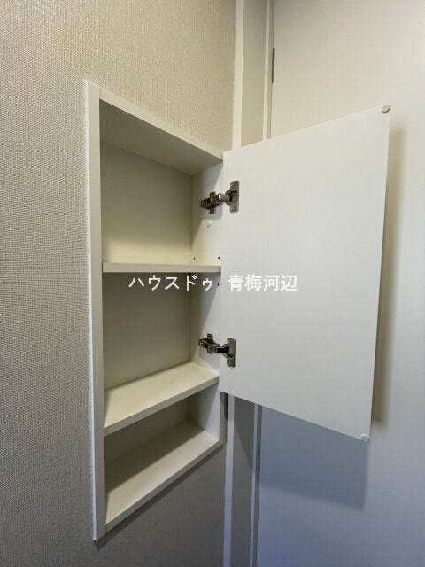 1.2階トイレ収納