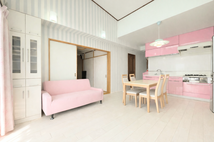 ※画像はイメージです。
実際の写真に家具や調度品をCG合成したものです。
(家具等は販売に含まれておりません)