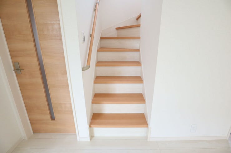 ◇リビング階段◇ 同仕様
ご家族と自然と顔を合わせられるリビング階段仕様♪