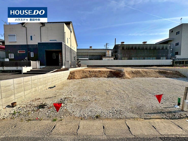 【外観】
◆見学予約受付中◆
現地をご覧いただき、周辺環境なども一緒に
ご確認いただけます!