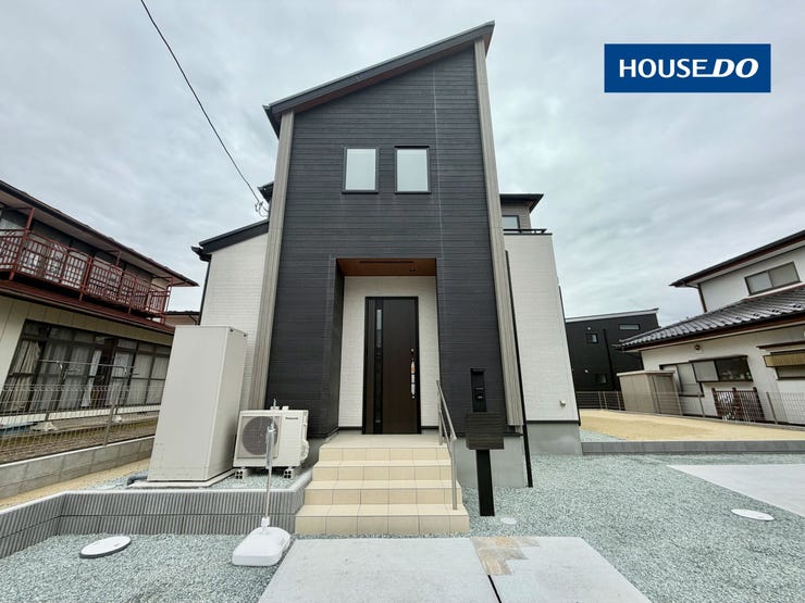 【外観】
閑静な住宅地で叶える穏やかな新生活♪