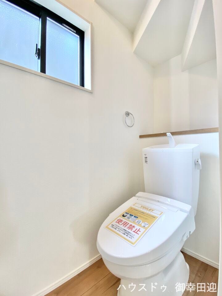 ■一人になれる安らぎの場所■清潔さと静けさを両立した空間。心落ち着くひとときを過ごせる、プライベートなレストルームです。