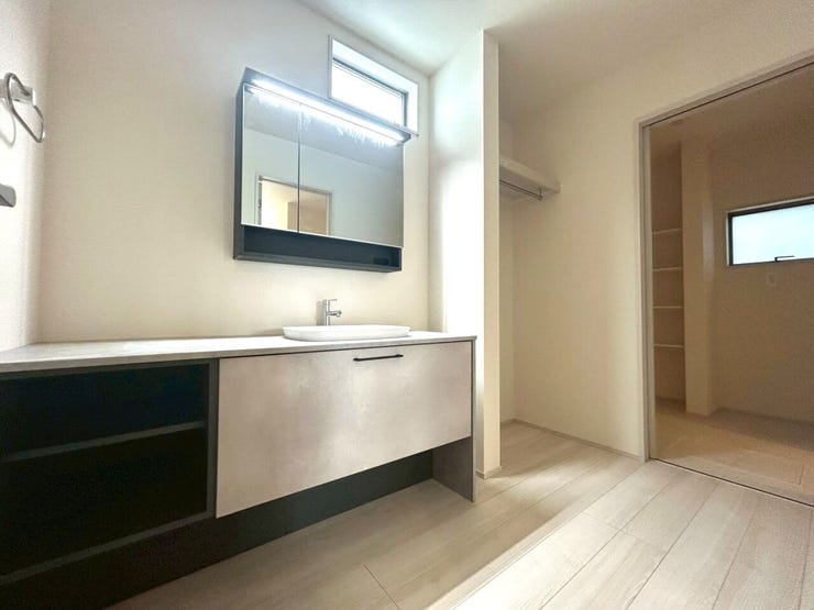 パウダールーム