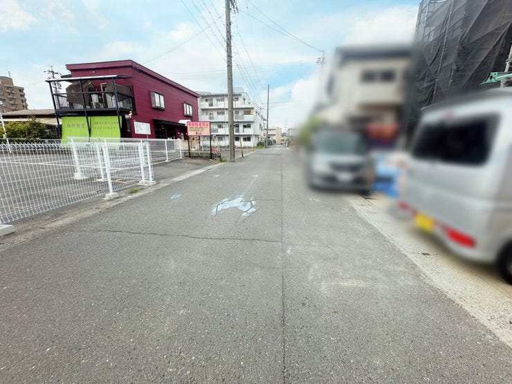西側道路