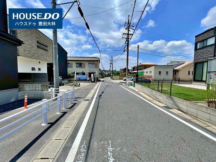 【 見学予約受付中 】
□寺部小学校・高橋中学校□
見るだけ聞くだけOK!
【不動産のことならなんでもお任せください!】