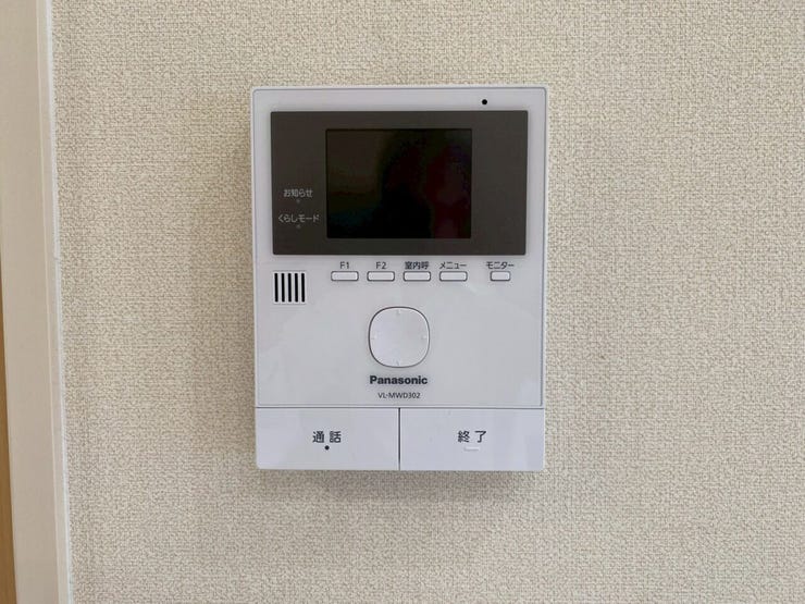 防犯面で安心のモニター付きインターホン♪