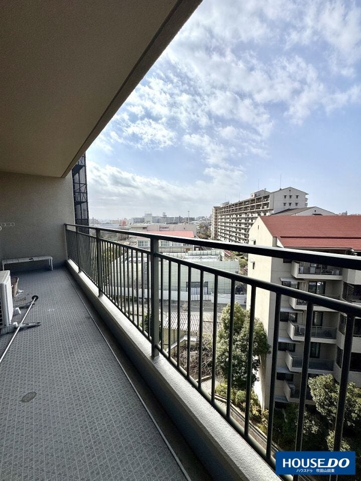西側