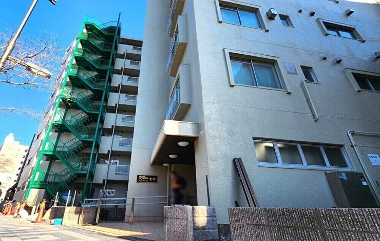 【外観】
金町駅から徒歩7分・京成金町駅まで徒歩6分
グリーンキャピタル金町