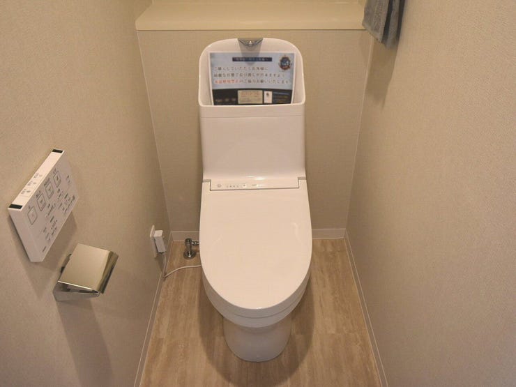 温水洗浄便座付トイレ