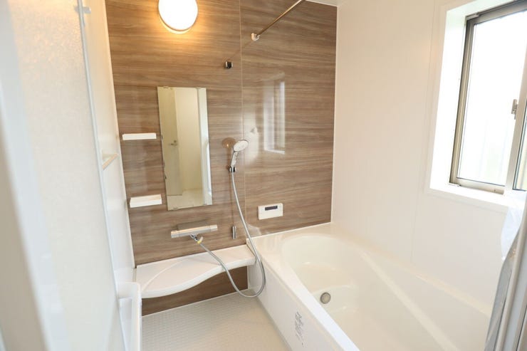 ◇浴室◇ 同仕様
一坪サイズの浴室で足が伸ばせて快適です♪
浴室暖房乾燥機付で、雨の日でも洗濯物が乾かせます♪