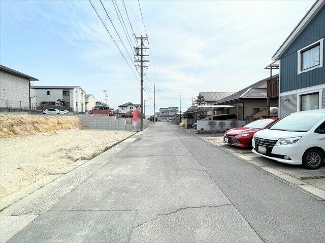 近隣の雰囲気は実際に見て、感じていただくのが一番です!
ぜひ現地を見に来てください♪お問い合わせお待ちしております。