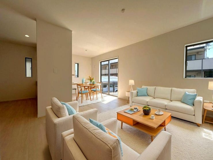 【同型写真(リビング)】