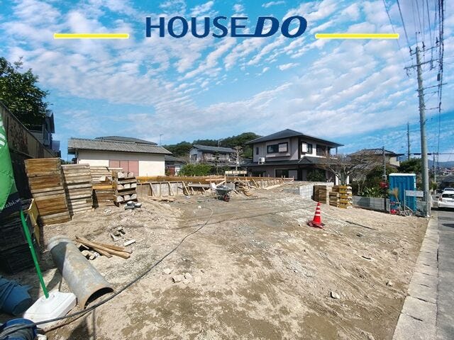 \充実の周辺環境♪/
エフコープ 大野城店 車で5分♪
ウエルシアプラス大野城若草店 徒歩12分♪
大野城牛頸郵便局 車で4分♪
平野台さくら公園 徒歩3分♪