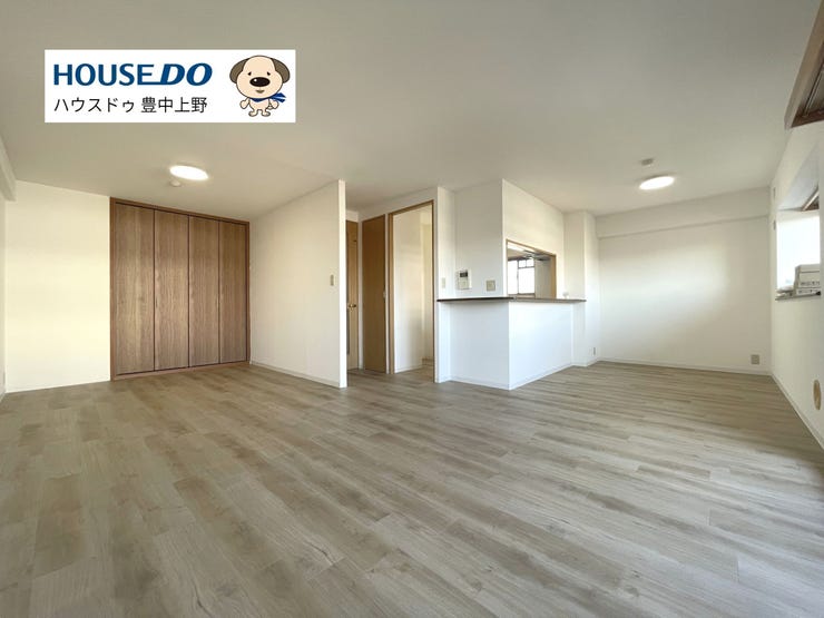 【外観】
【LDK】
約21.0帖のLDK!お子様が元気に動き回れそうな広さが確保されています♪